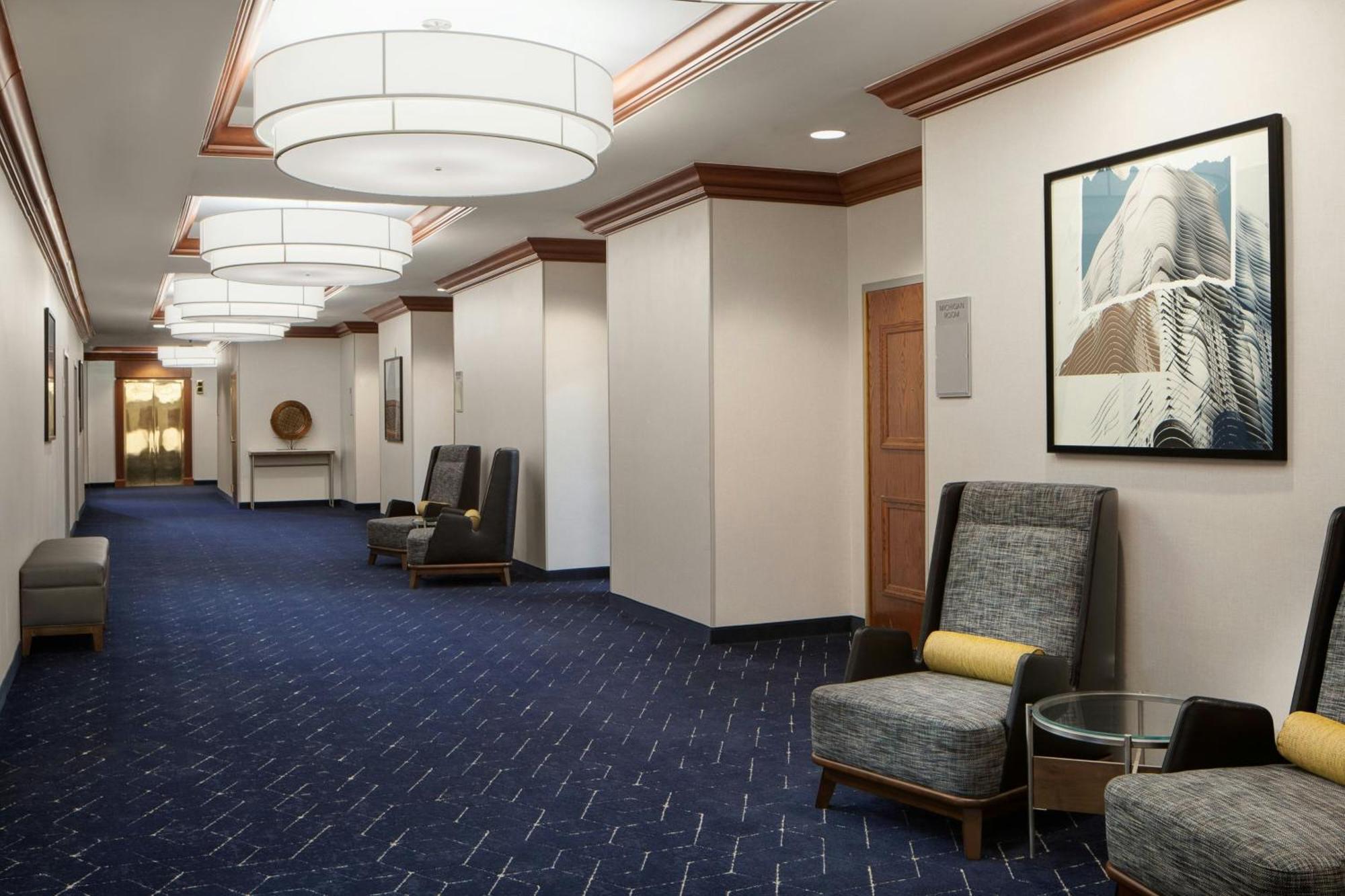 Courtyard By Marriott Chicago Downtown/River North Екстер'єр фото