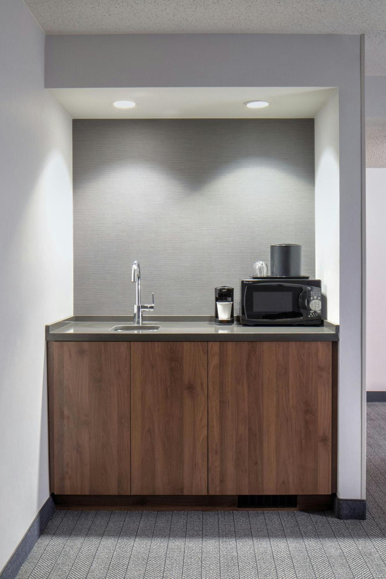 Courtyard By Marriott Chicago Downtown/River North Екстер'єр фото