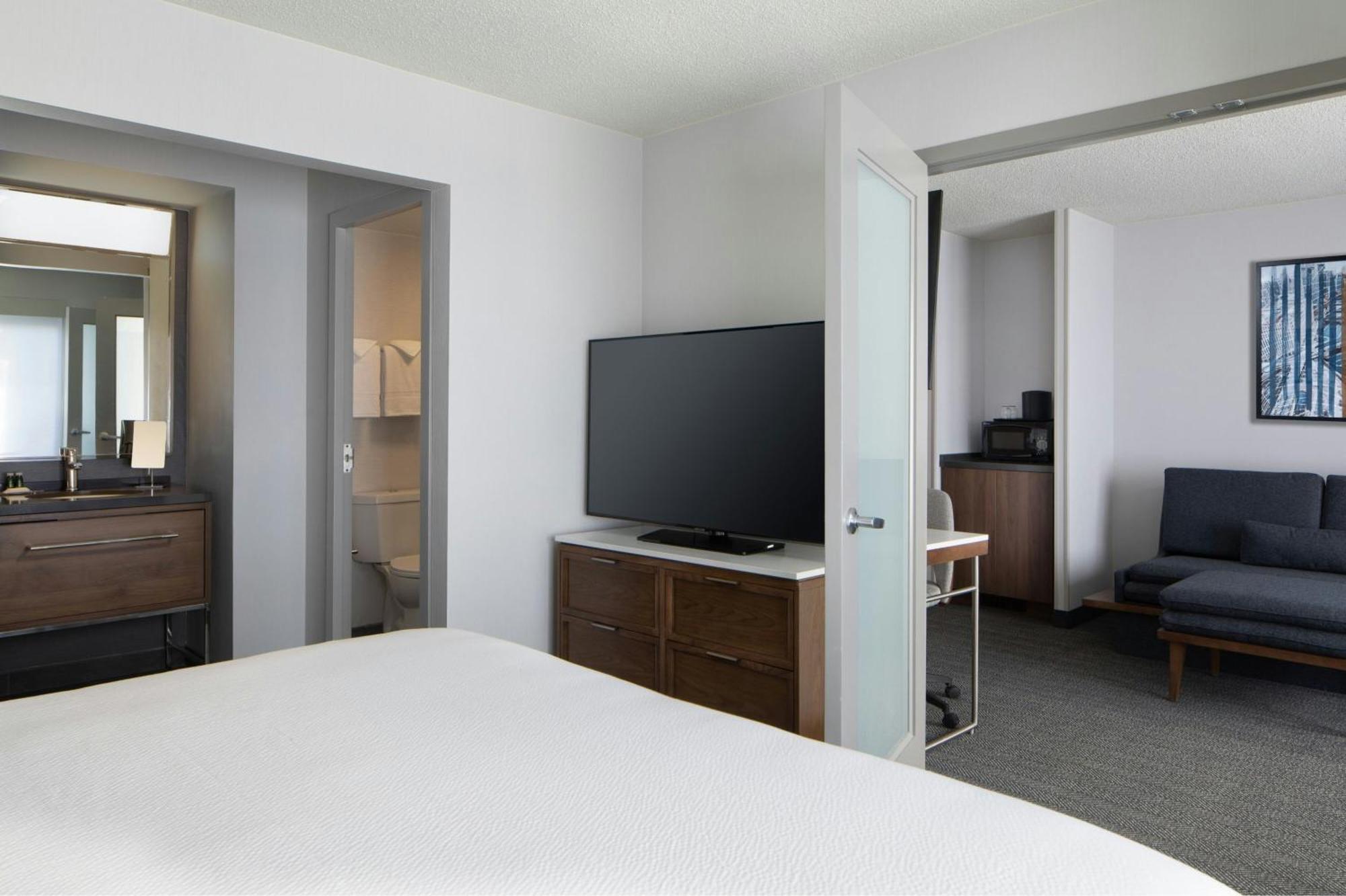 Courtyard By Marriott Chicago Downtown/River North Екстер'єр фото