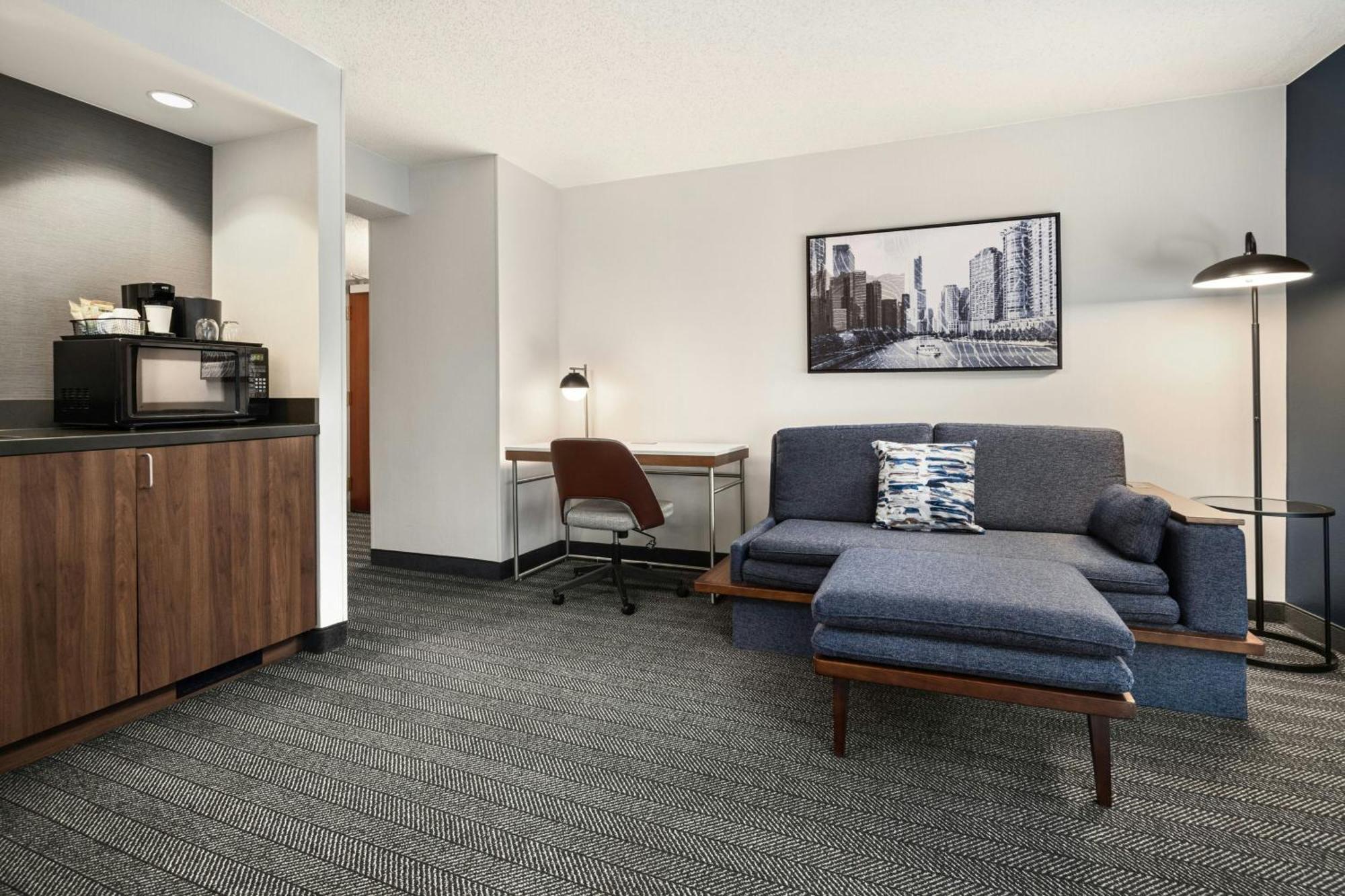 Courtyard By Marriott Chicago Downtown/River North Екстер'єр фото