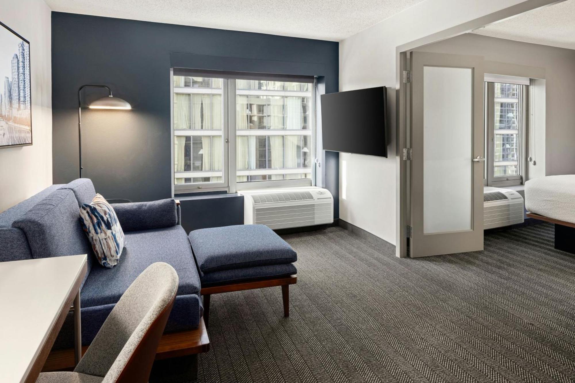 Courtyard By Marriott Chicago Downtown/River North Екстер'єр фото