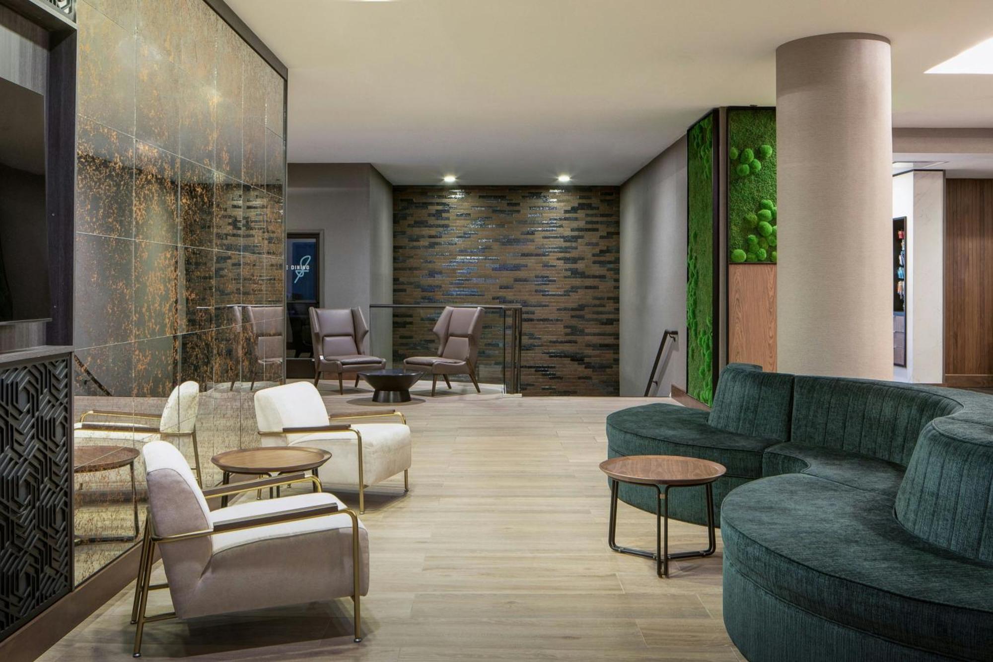 Courtyard By Marriott Chicago Downtown/River North Екстер'єр фото