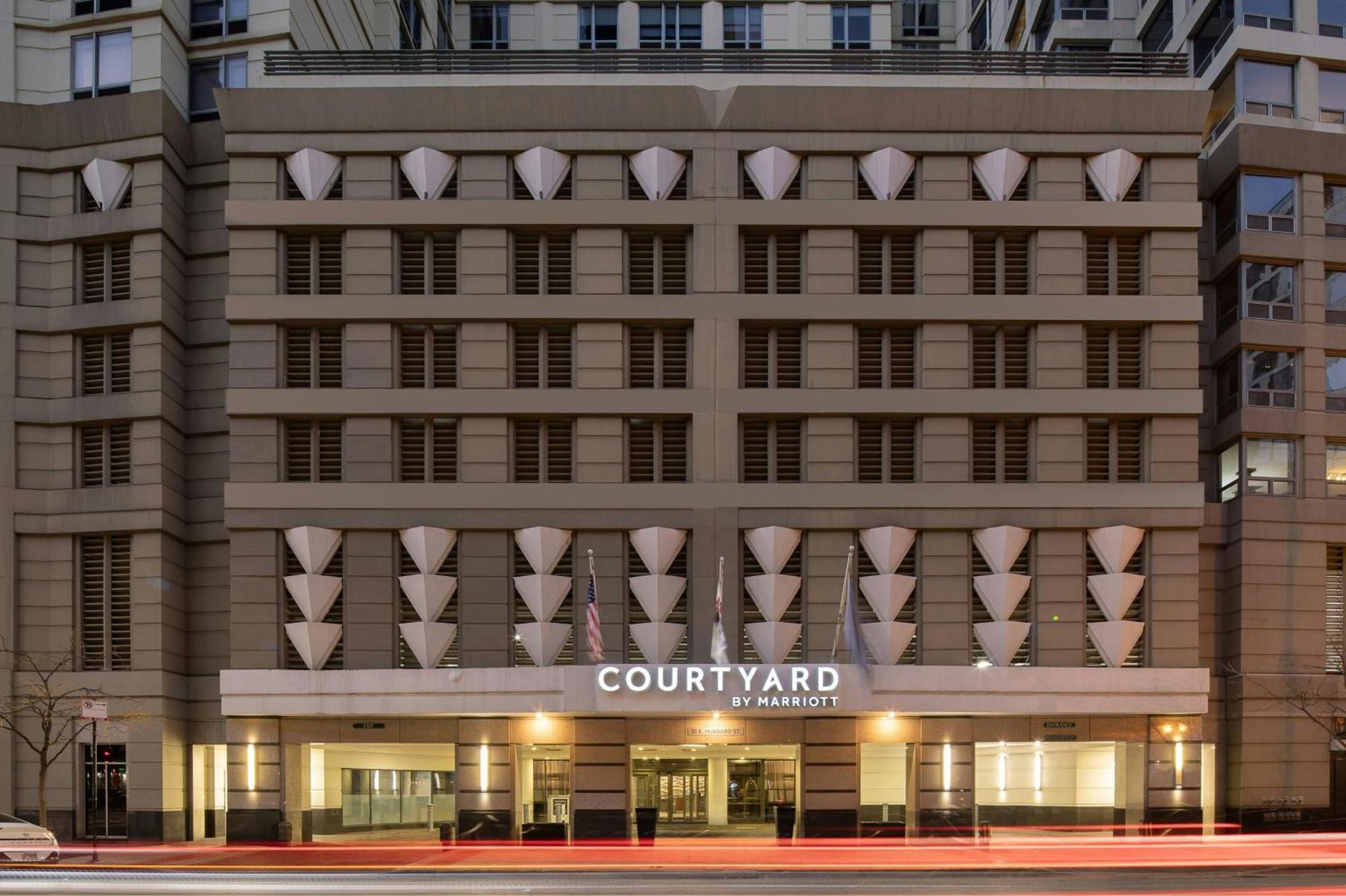 Courtyard By Marriott Chicago Downtown/River North Екстер'єр фото