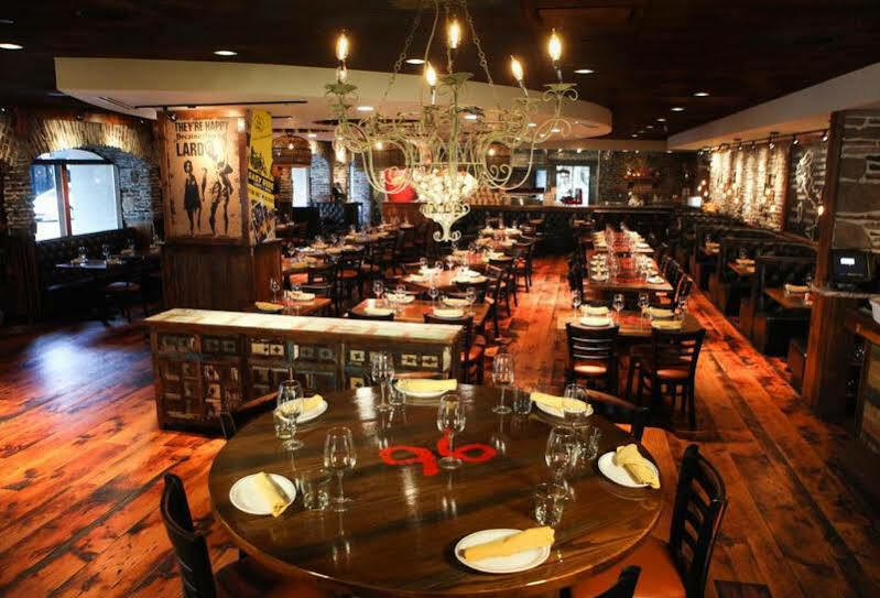 Courtyard By Marriott Chicago Downtown/River North Екстер'єр фото