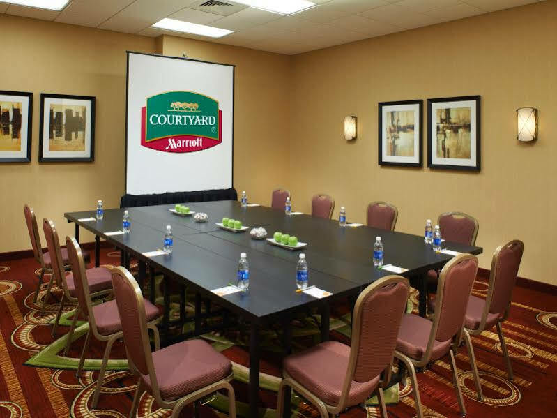 Courtyard By Marriott Chicago Downtown/River North Екстер'єр фото